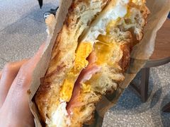 -星巴克臻选(北京太阳宫凯德店)