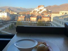-平措康桑·和牛自助观景餐厅(布达拉宫店)