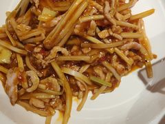 -川堂风·跷脚牛肉·乐山爆炒(宝山日月光店)