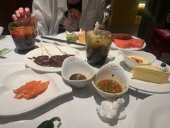 -领鲜活海鲜榴莲自助火锅(东门店)