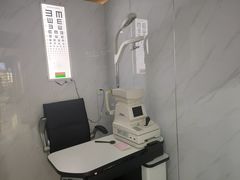 -华彬眼镜专业渐进配镜(潘家园店)