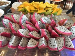 -荣誉国际酒店-云顶旋转餐厅