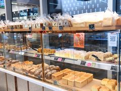 面包甜点陈列柜-早安巴黎(四季坊店)