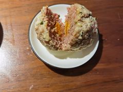 咸蛋黄狮子头-十面春风·江南面馆(崇宁路店)