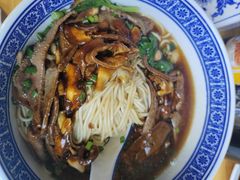 -沪西老弄堂面馆(定西路店)