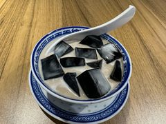 椰汁龟苓膏-龍囍粤·顺德小吃·煲仔饭(安定门店)