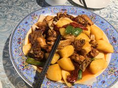 新疆大盘鸡-巴扎美食·新疆菜·西域歌舞表演餐厅(新疆大厦店)