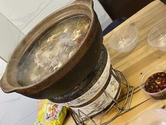 -威邵鸡煲(西华路总店)
