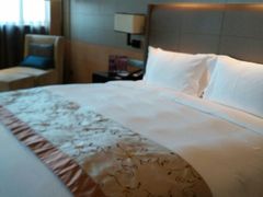 android_upload_pic-西安皇冠假日酒店·朱雀咖啡厅