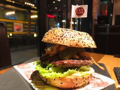 -FAT COW(虹梅路店)