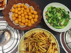 -鱼头泡饭·湖北菜·非物质文化遗产(岳家嘴总店)