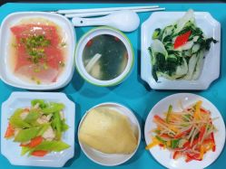 -月之旅·尊 高端月子会所(科馨别墅一店)
