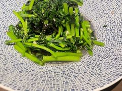 有机茼蒿炒南澳紫菜-海派悦庭·海胆烧麦·新融合菜(凯德广场店)