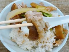 招牌猪脚饭-猪脚洪隆江猪脚饭