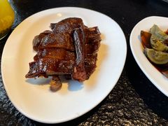 -河畔春天时尚餐厅