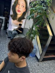 -藤野造型专业烫染接发