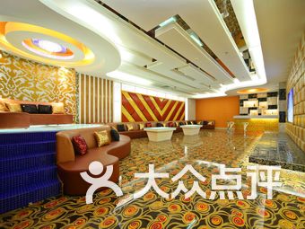 共为您找到3个"清枫唱晚ktv"相关商户