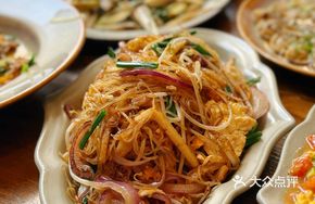 Wok-Qi Fried Rice Noodles