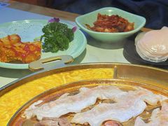 无限萝卜-猪啊牛呀羊啊铜盘烤肉(正大广场店)