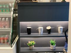 -汉庭优佳(上海恒隆广场南京西路地铁站店)