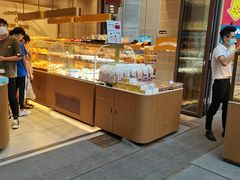 面包甜点陈列柜-惠诚滋知(易城国际店)