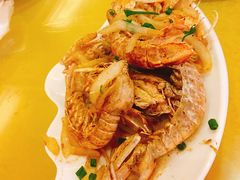 -覃记海鲜美食餐厅