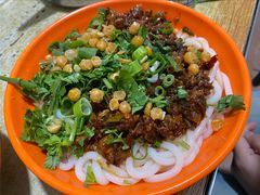 鸡肉拌米粉-玲玲米粉·新疆现炒米粉(大十字总店)
