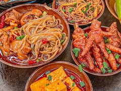 -正南齊北重庆老火锅(光华村直营店)