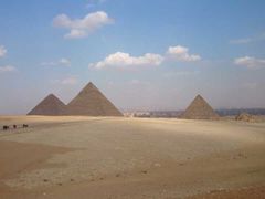 -吉萨金字塔群