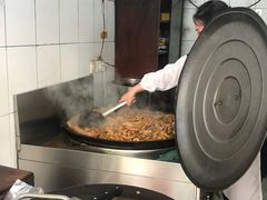 -谢记素红大肠店(新民路店)