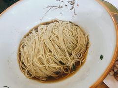 红汤面底-裕兴记•蟹黄面馆(人民广场店)