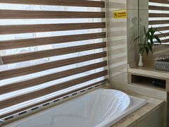 -兴芮温泉度假区