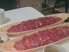-左庭右院鲜牛肉火锅(金山万达店)