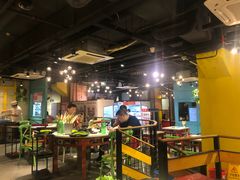 大堂-钢管厂五区小郡肝串串香(南山店)