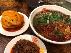 心肺-爆炸头阿姨小四川正宗川味小吃(无任何分店)