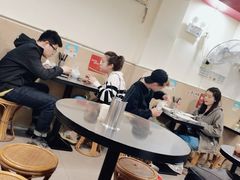 大堂-卓粤拉肠(红庙店)