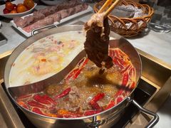 -尚尚仙·酸汤猪手·猪肚鸡火锅(华联万柳购物中心店)