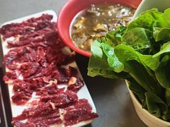 -官塘陈记鱼生·潮汕砂锅粥·牛肉火锅(潮枫路总店)