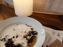 -RUXU入续糖水铺与包(卓悦中心店)