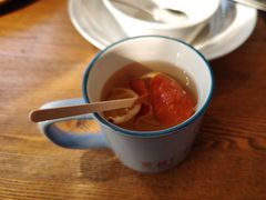 -蜜桃餐厅·伴山(湖滨商业街店)