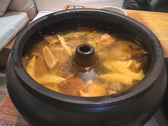 -云海肴·汽锅鸡·云南代表菜(天津国金汇店)