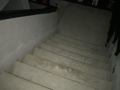 -阅西安新华书店(翠华南路店)