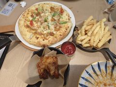 -必胜客(大宁路店)