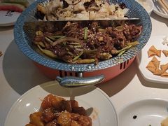 -小鱼小牛·鱼牛干锅·脆鱼火锅(世欧广场店)