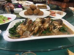 红烧小公鸡-沈家花园如皋菜(海阳路店)