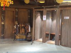-暴风岛沉浸式体验馆(百联世纪店)