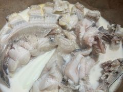 -滇香肴·云南菜蒸汽石锅鱼(云南北路店)