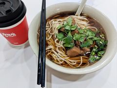 -李先生牛肉面大王(北京站售票厅餐厅)
