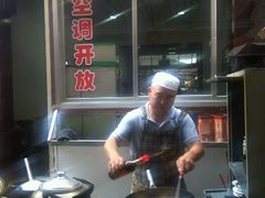 -老钟家烤羊排·敦伊阁清真餐厅胡羊焖饼