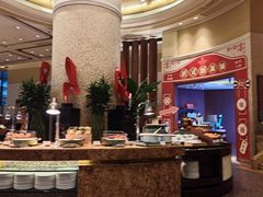 -怡聚轩全日制自助餐厅(大中华喜来登酒店)